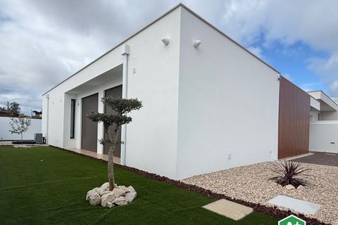 Villa i Salir do Porto, Leiria, Salir do Porto - € 537.000 | Ref: RV2781-T2CV - foto 1